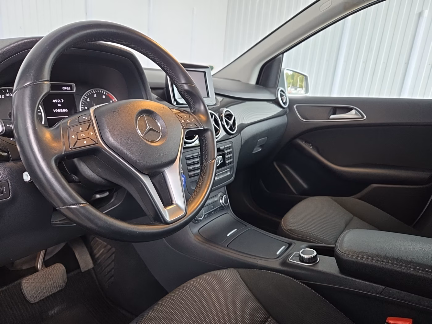 Mercedes-Benz B-Класс фото 9