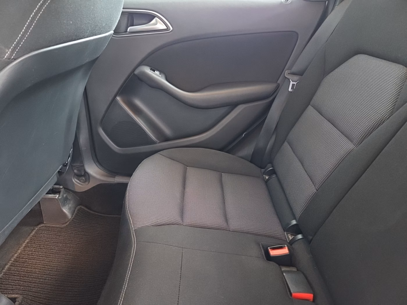 Mercedes-Benz B-Класс фото 17