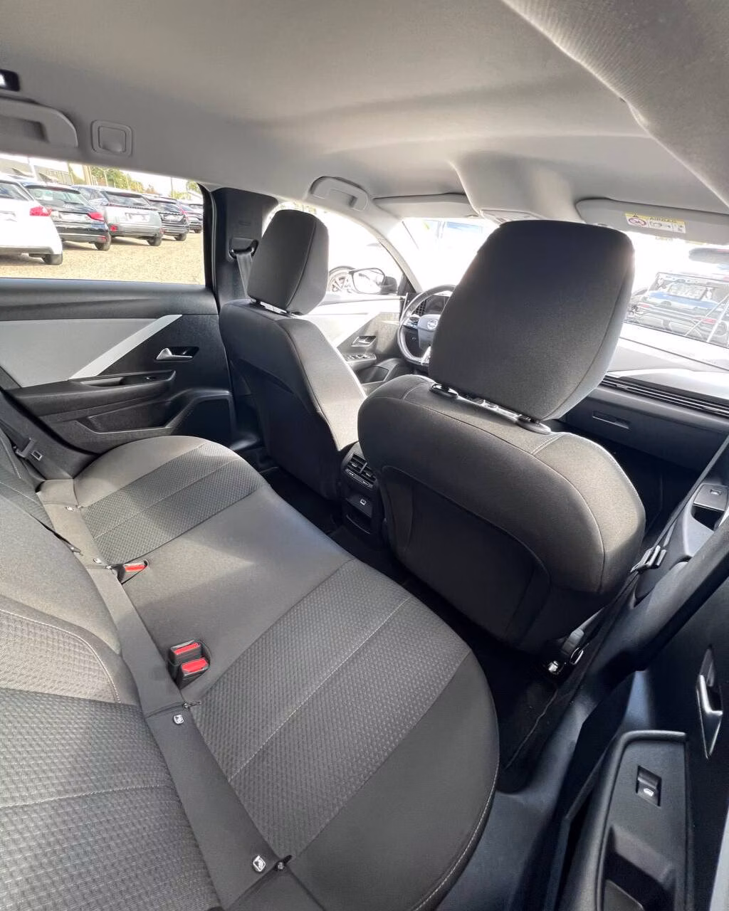 Opel Astra фото 11
