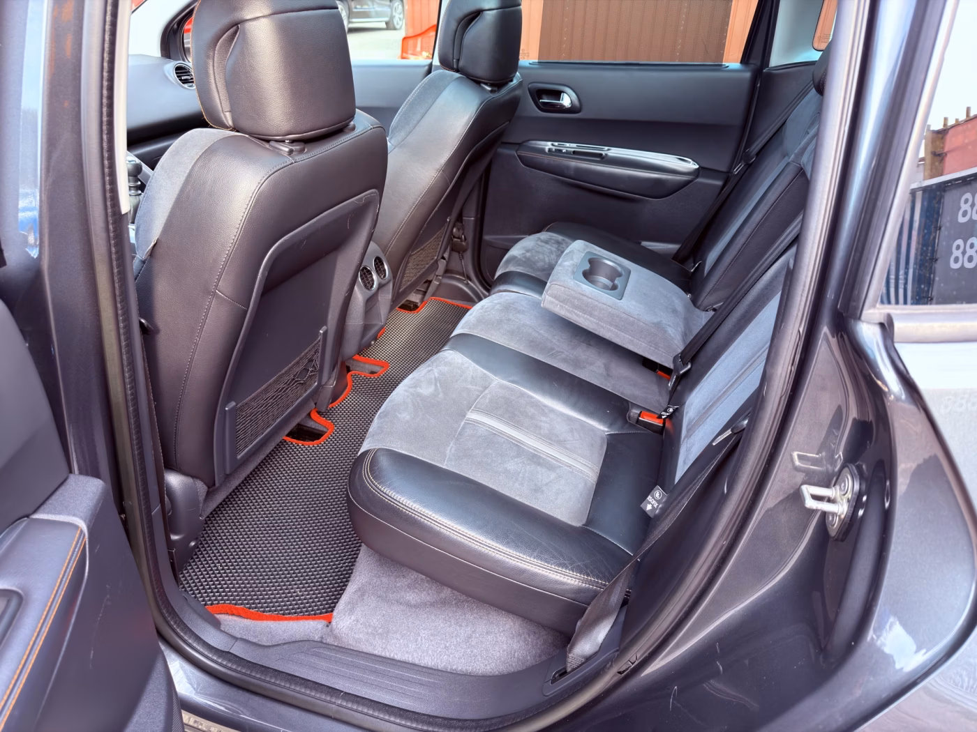 Peugeot 3008 фото 12