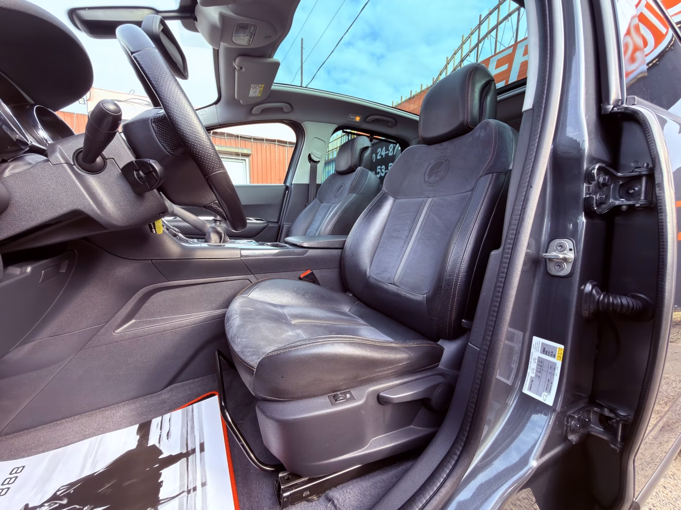 Peugeot 3008 фото 10