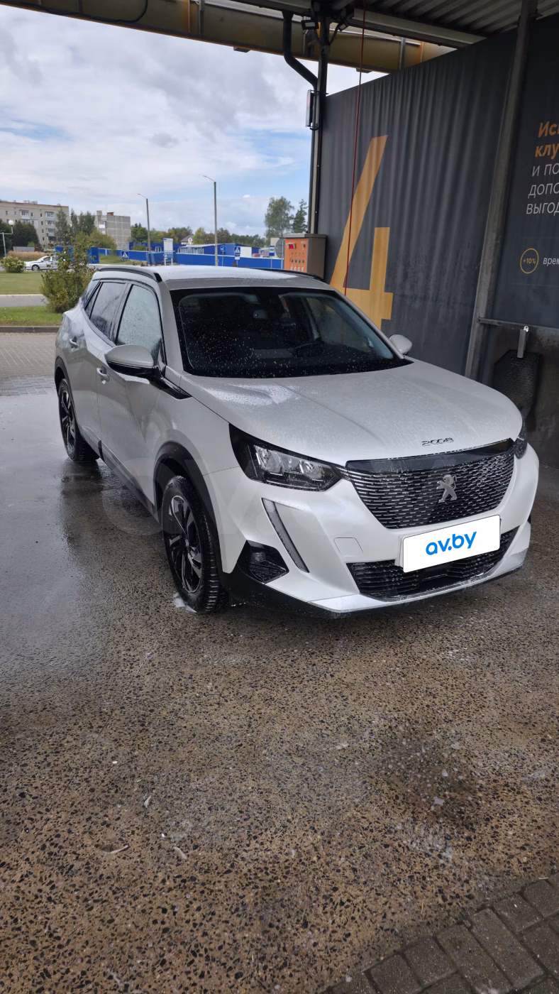Peugeot 2008 фото 11