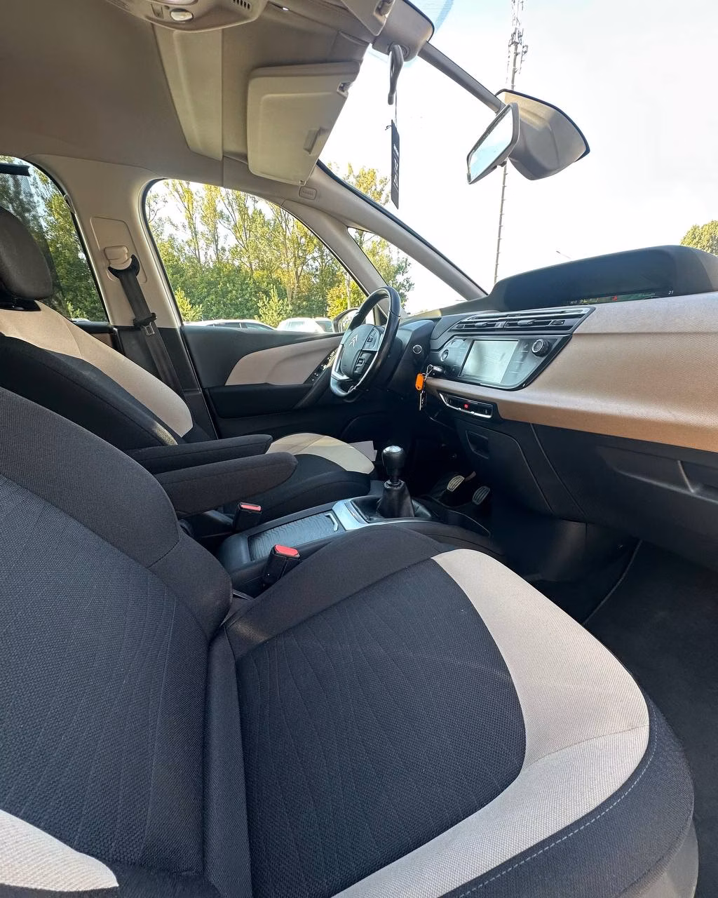 Citroen C4 Grand Picasso фото 10