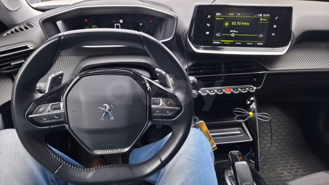 Peugeot 2008 фото 16