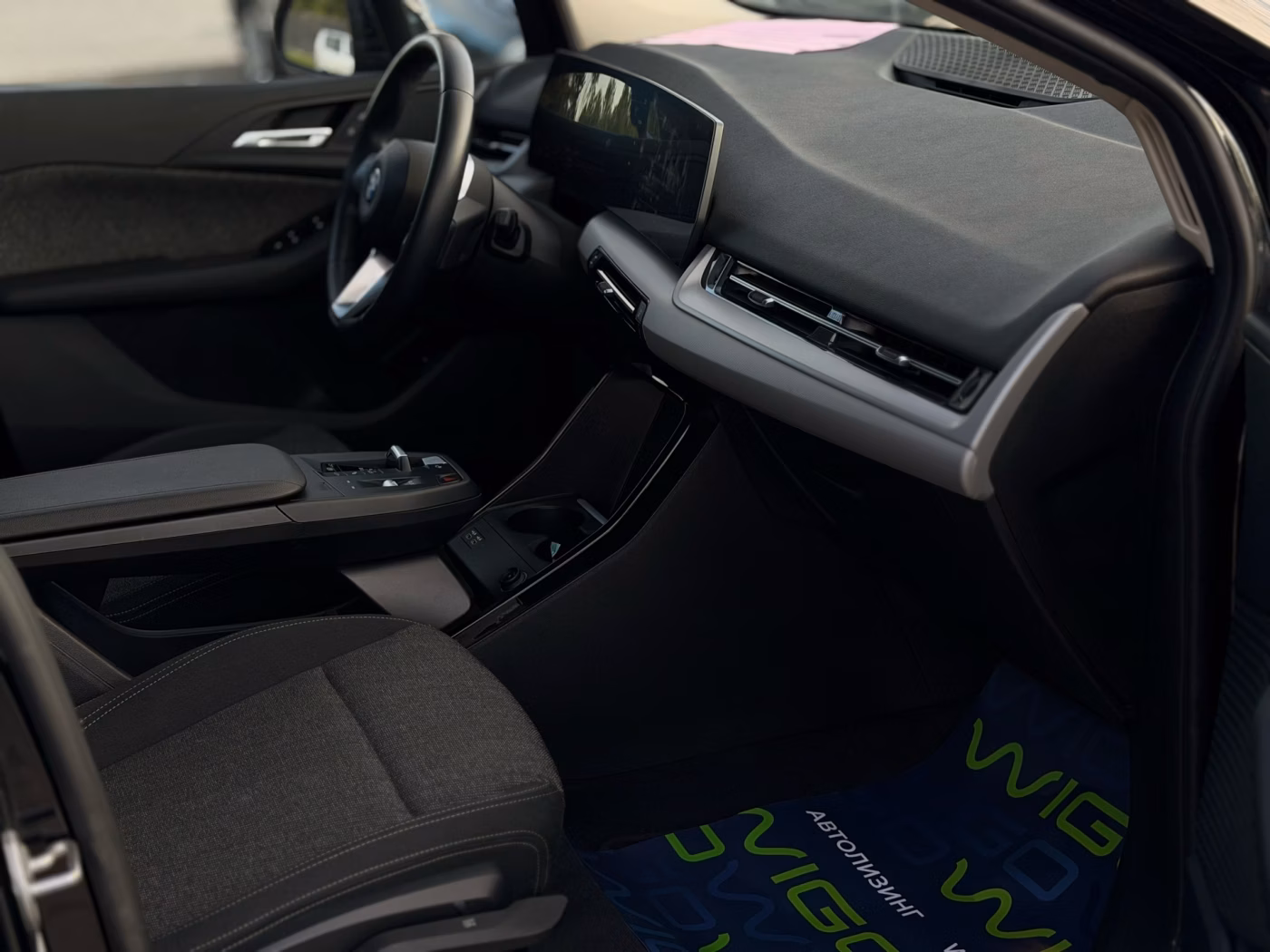 BMW 2 серия Active Tourer фото 24