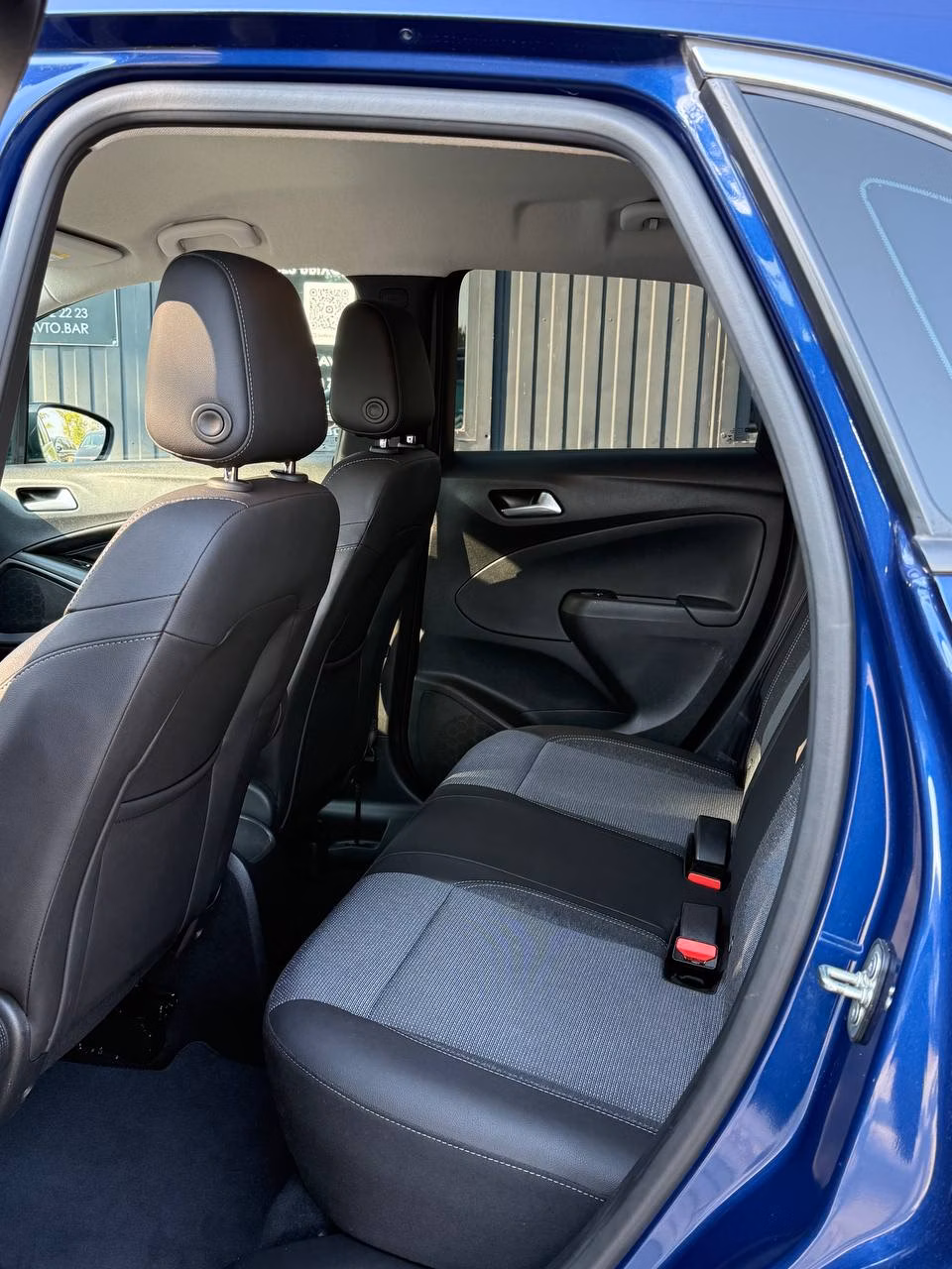 Opel Crossland X фото 7