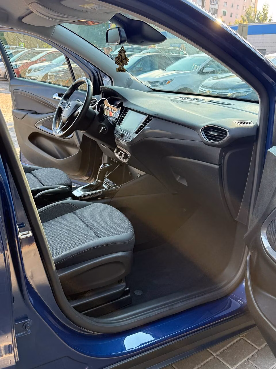 Opel Crossland X фото 8