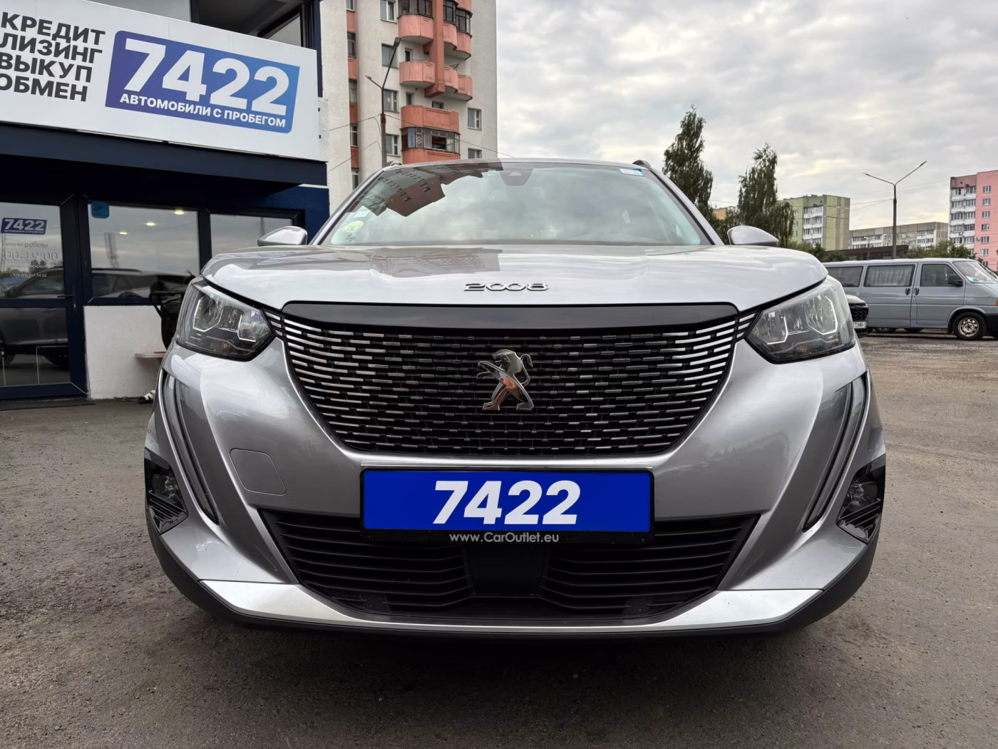 Peugeot 2008 фото 2