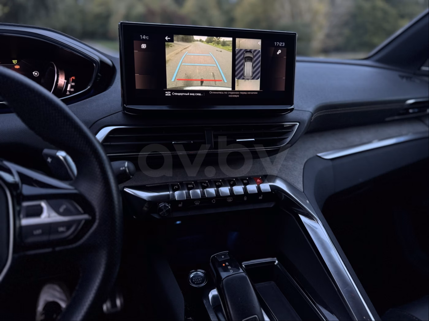 Peugeot 5008 фото 8