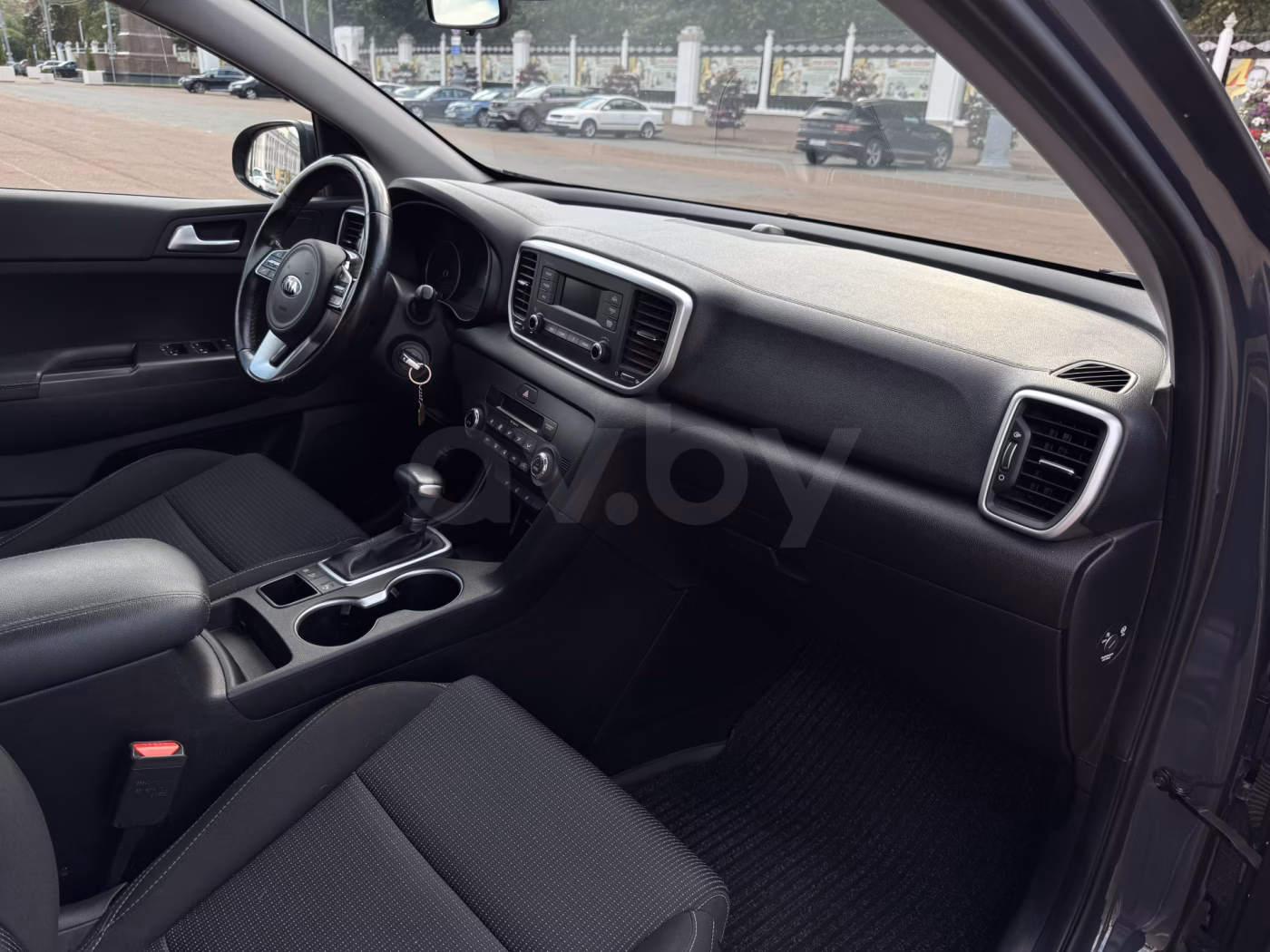 Kia Sportage фото 15