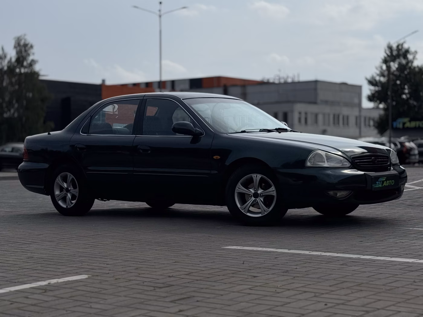 Kia Clarus фото 2