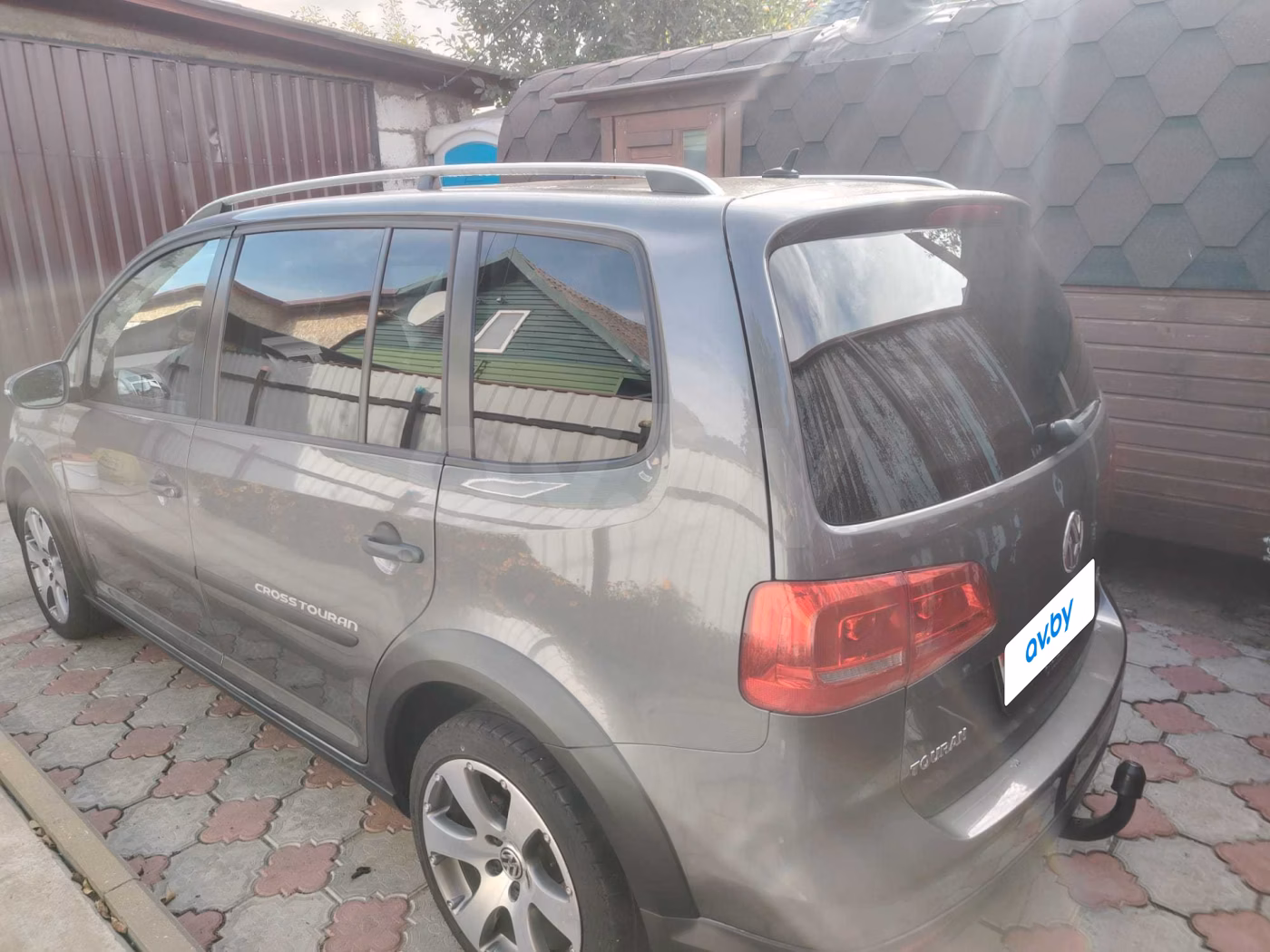Volkswagen Touran Cross фото 4