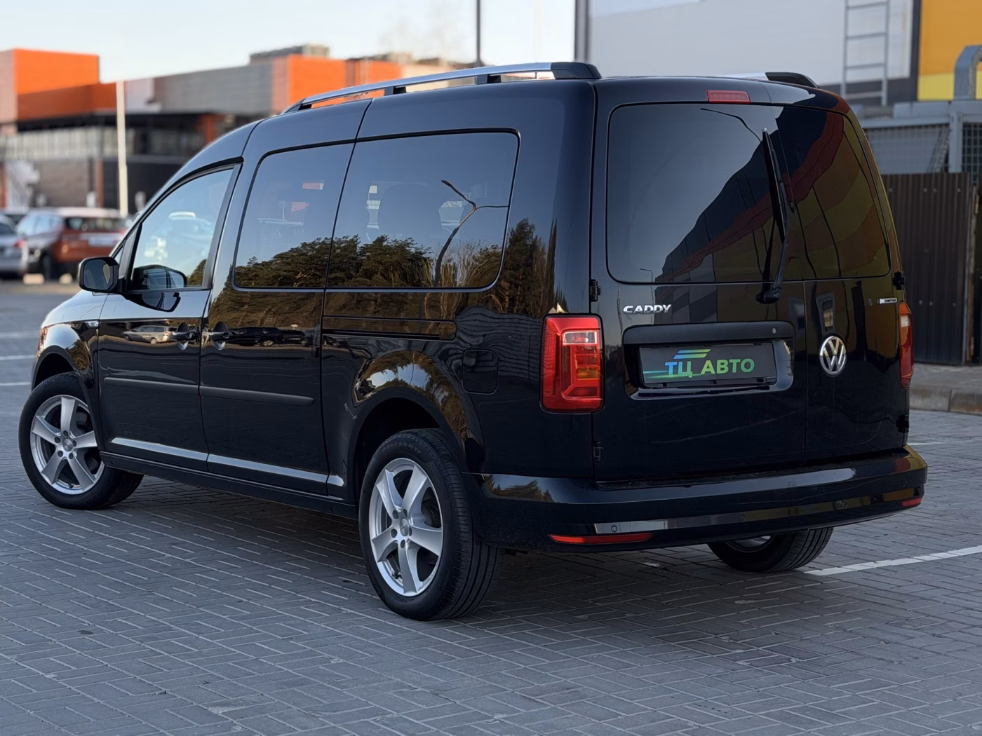 Volkswagen Caddy MAXI фото 10