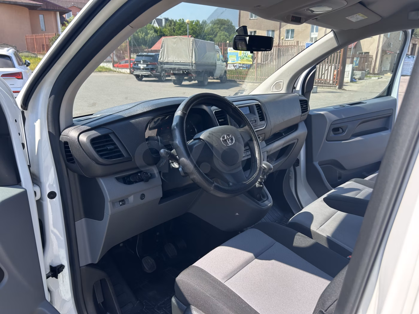 Toyota ProAce Verso фото 13
