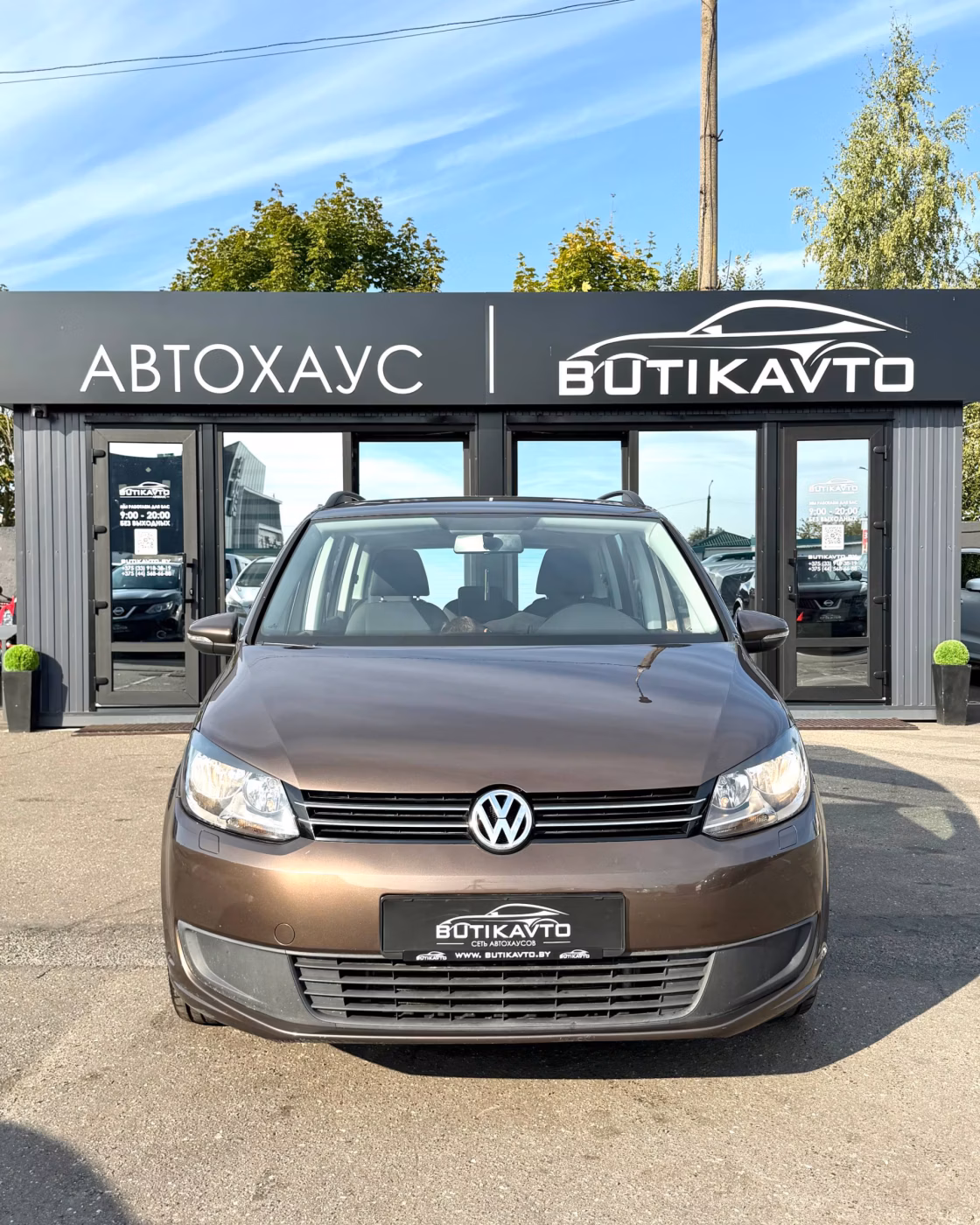 Volkswagen Touran фото 2