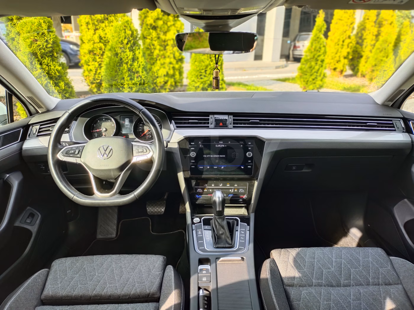 Volkswagen Passat фото 16