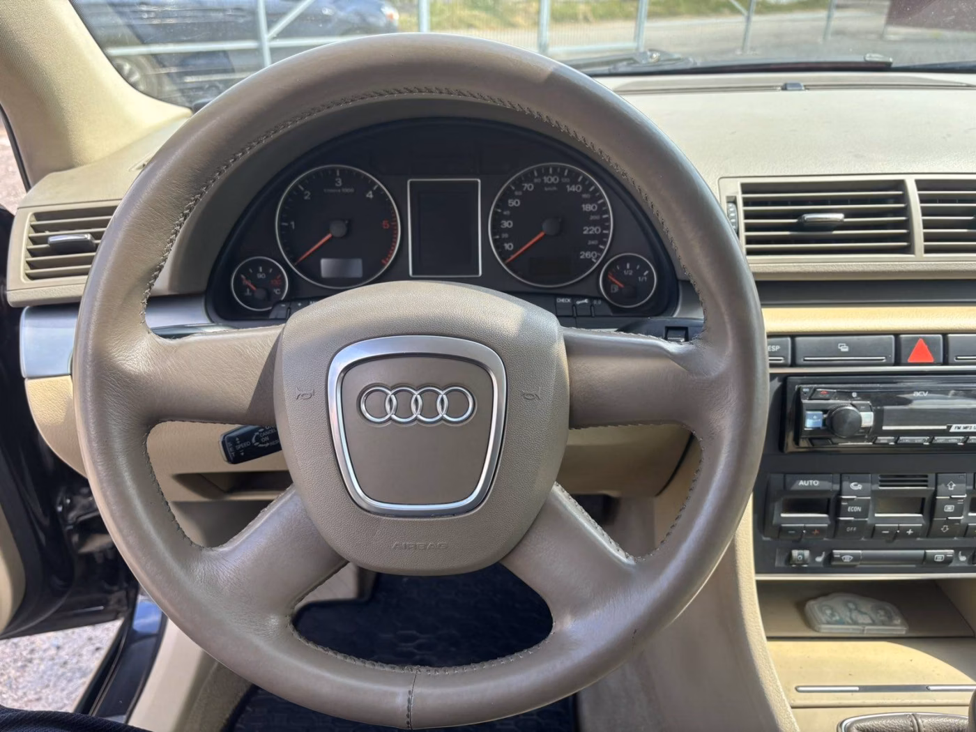 Audi A4 фото 19