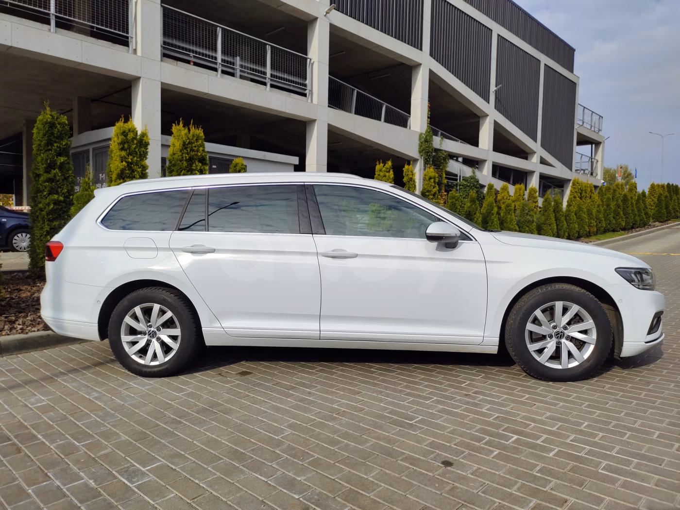 Volkswagen Passat фото 10