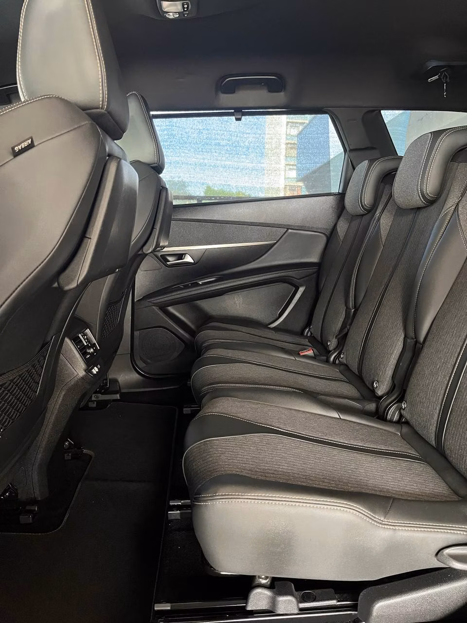 Peugeot 5008 фото 13