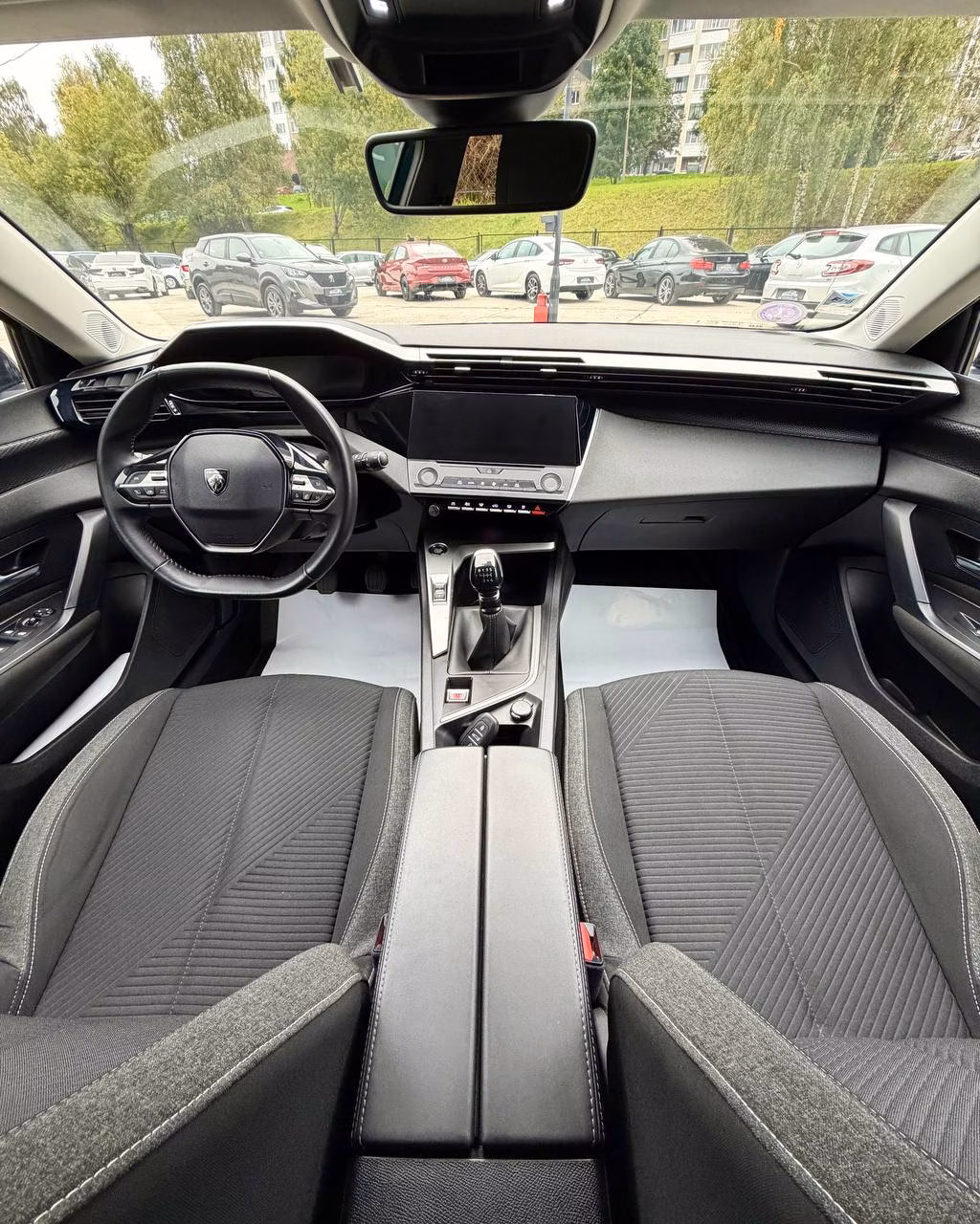 Peugeot 308 фото 10