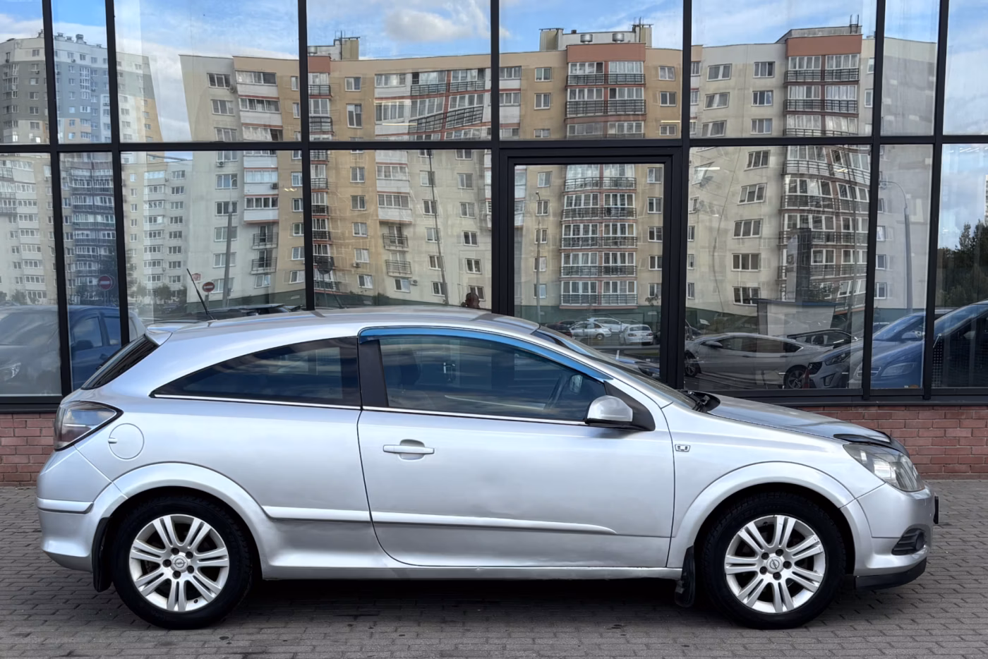 Opel Astra фото 4