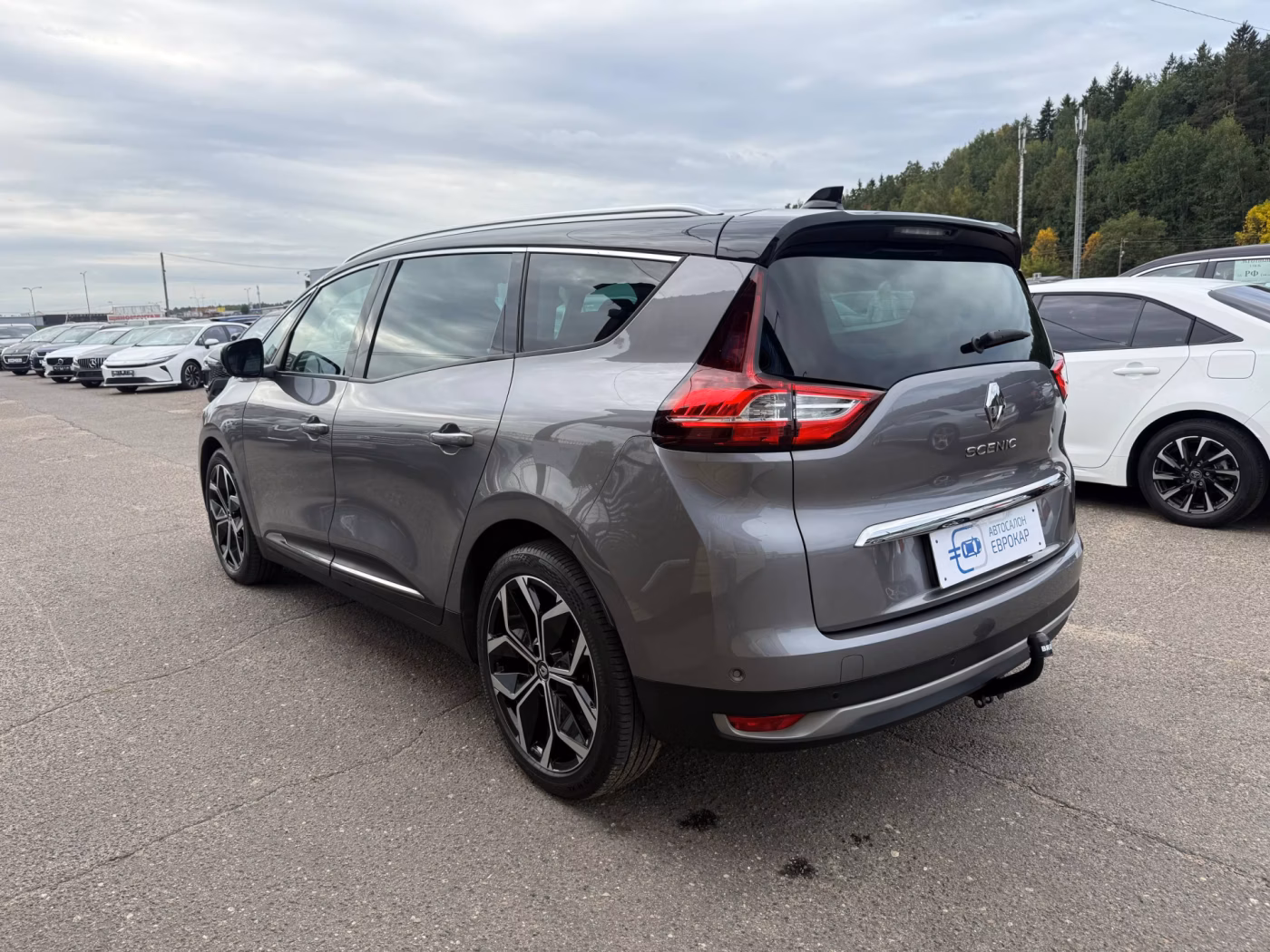 Renault Grand Scenic фото 8
