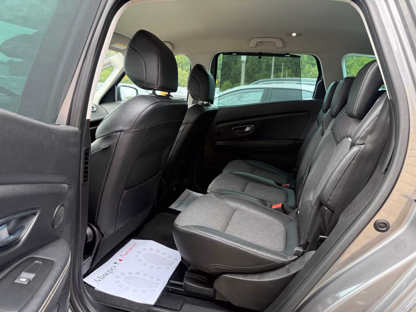 Renault Grand Scenic фото 13