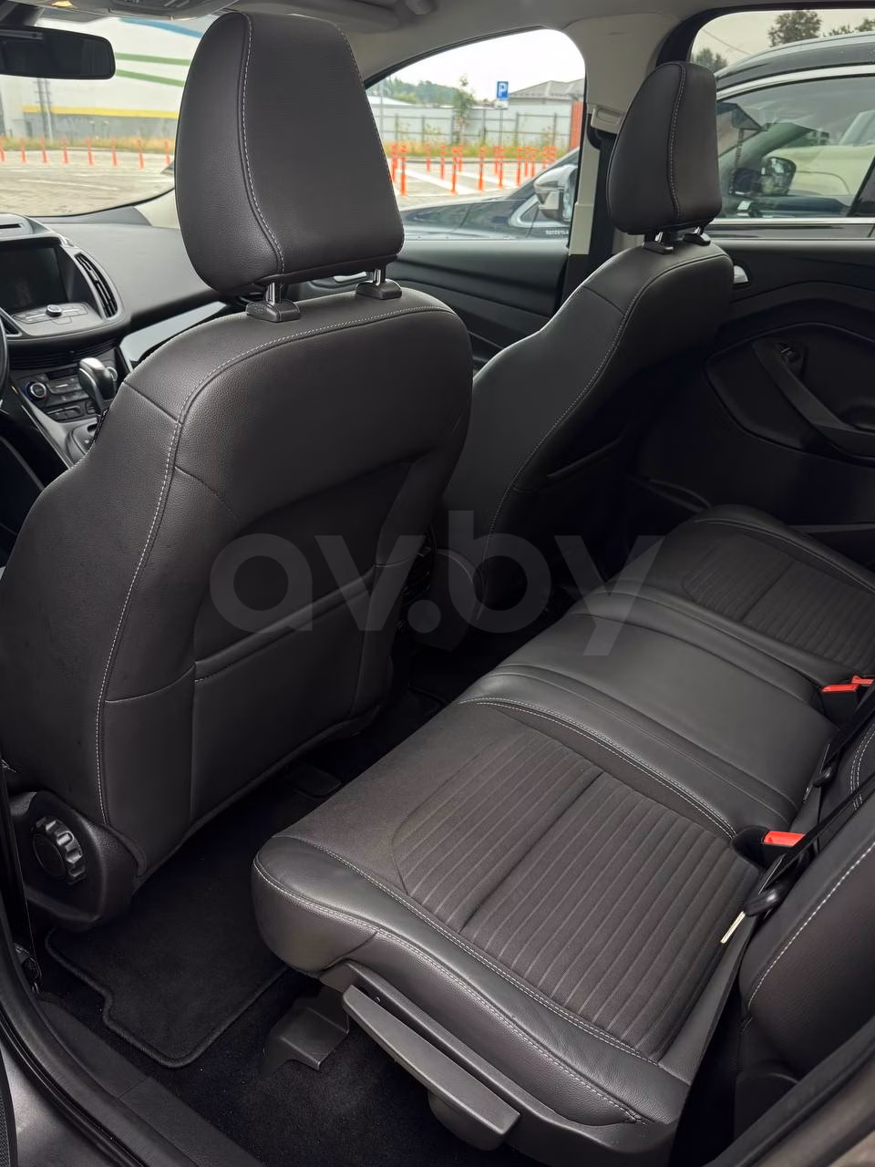 Ford Kuga фото 11