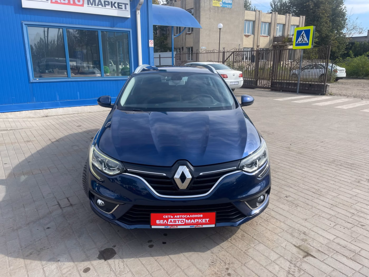 Renault Megane фото 3