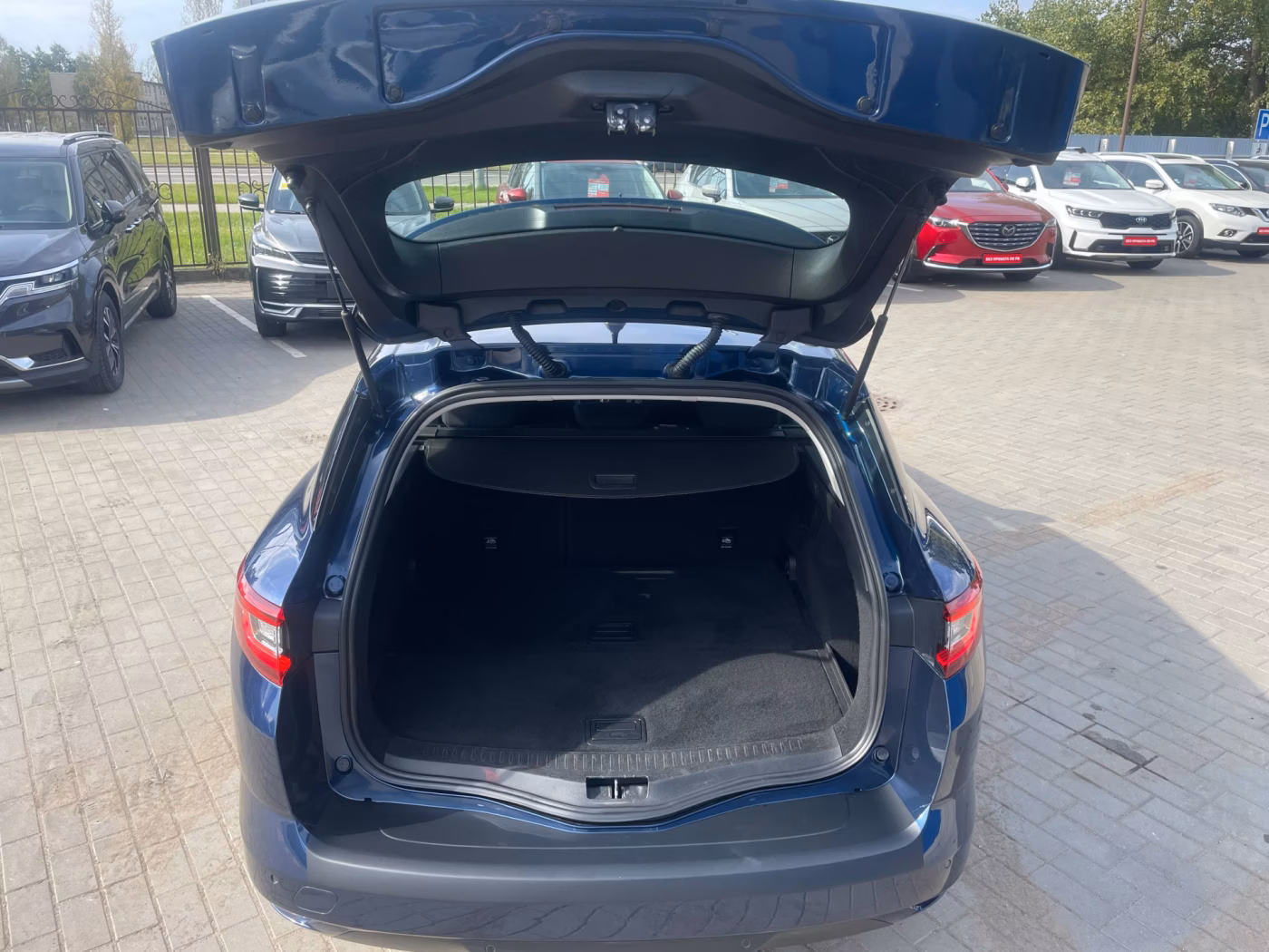 Renault Megane фото 7