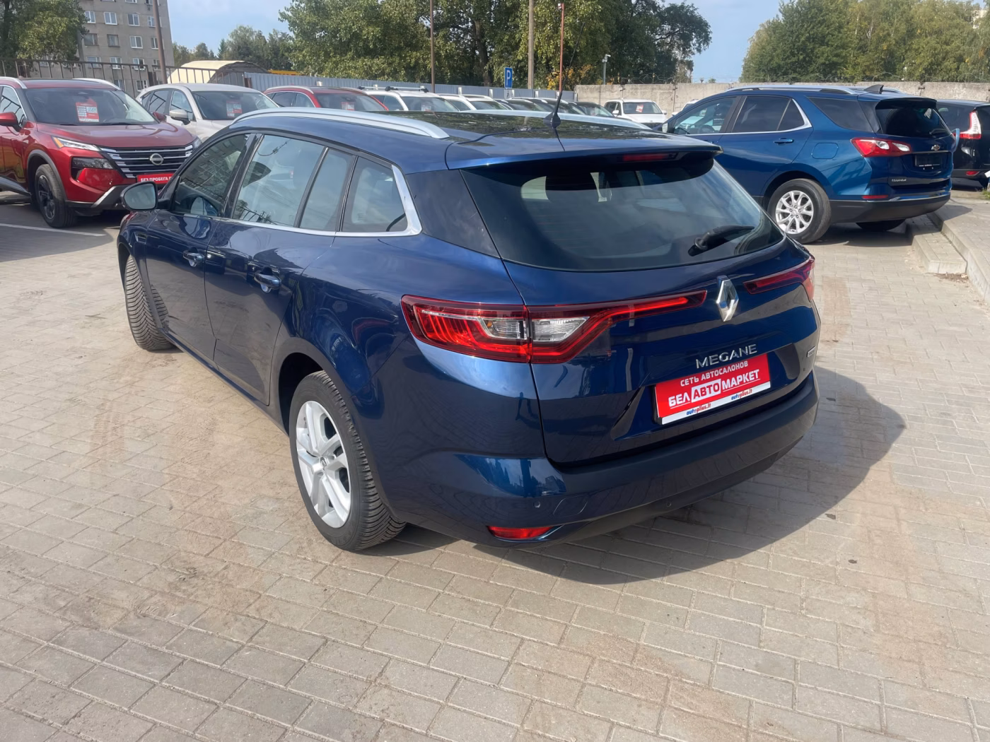 Renault Megane фото 8
