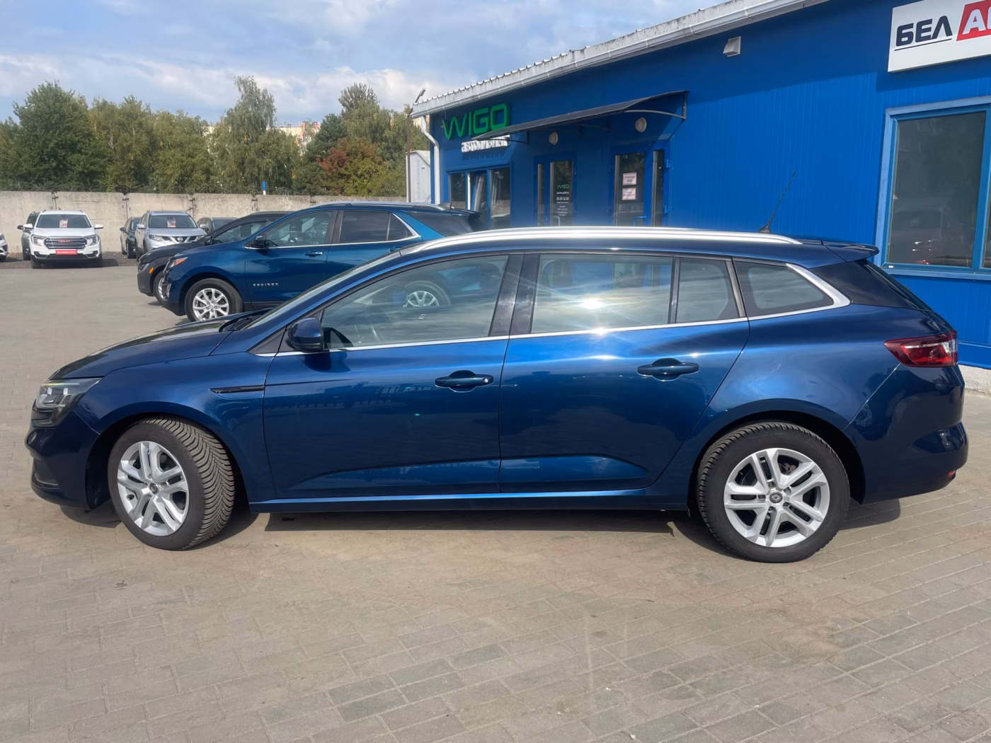 Renault Megane фото 9
