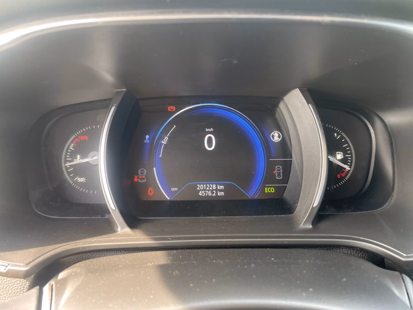 Renault Megane фото 11