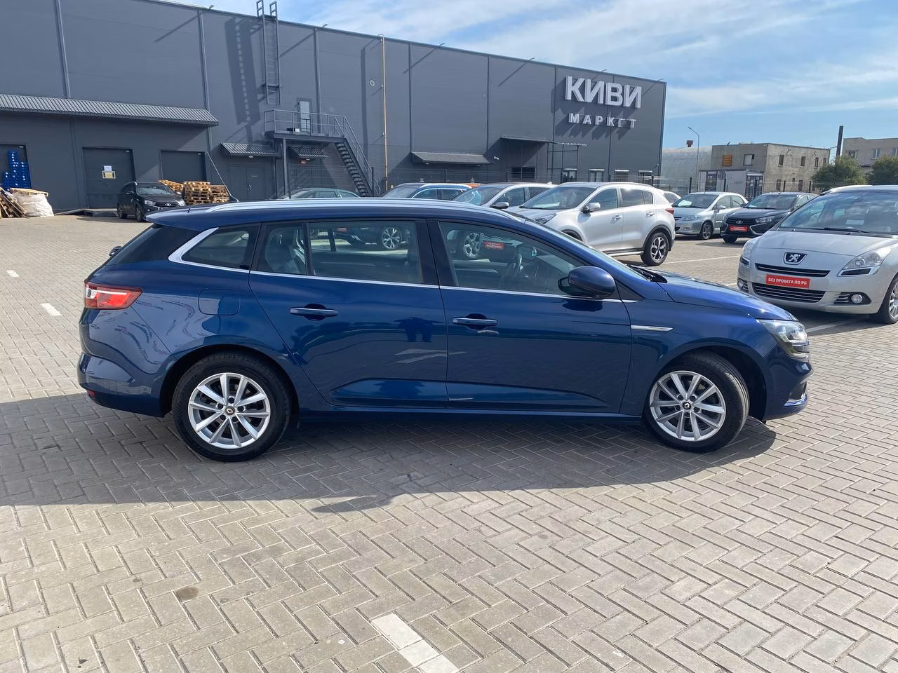 Renault Megane фото 4
