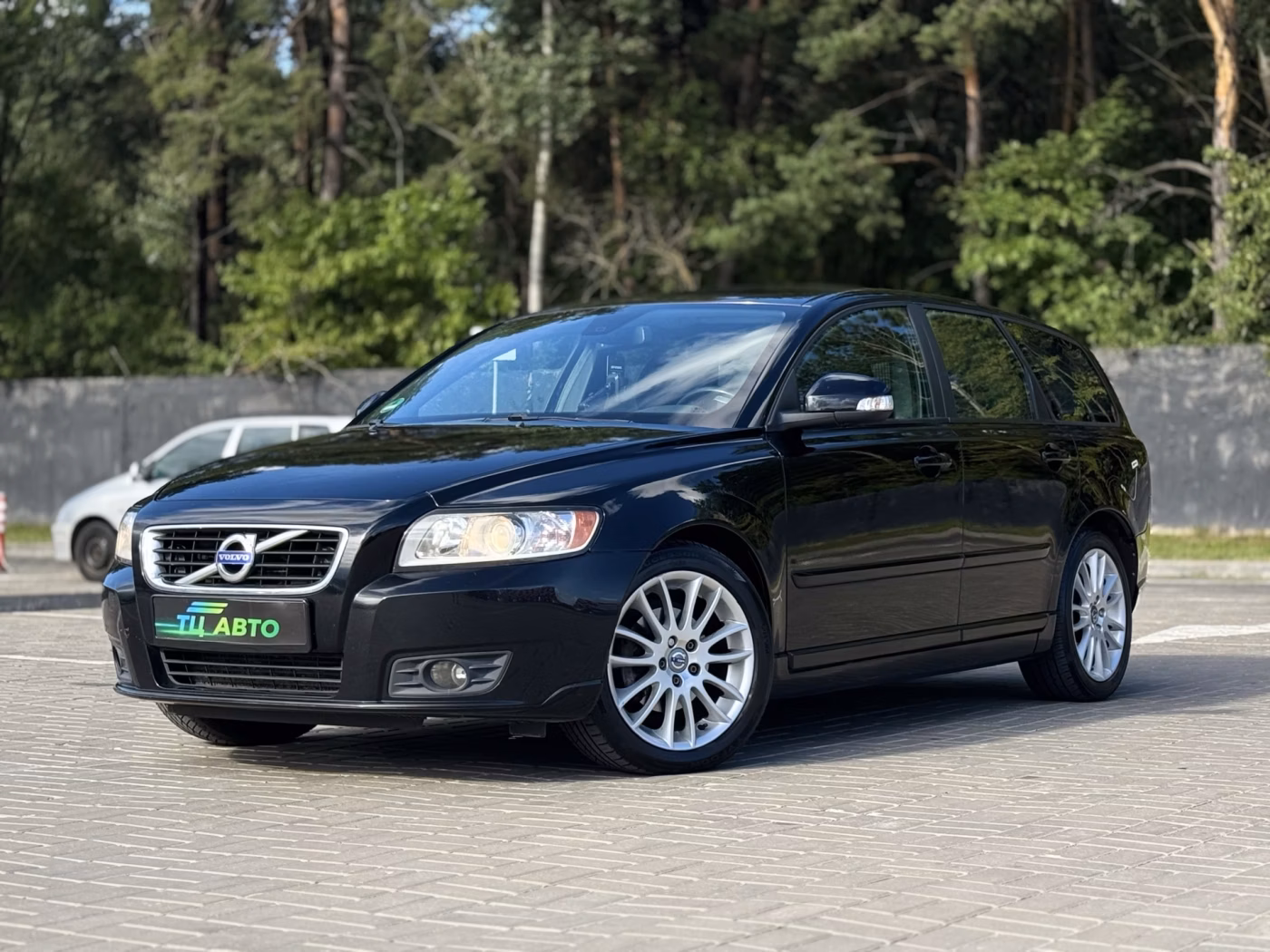 Volvo V50 фото 5