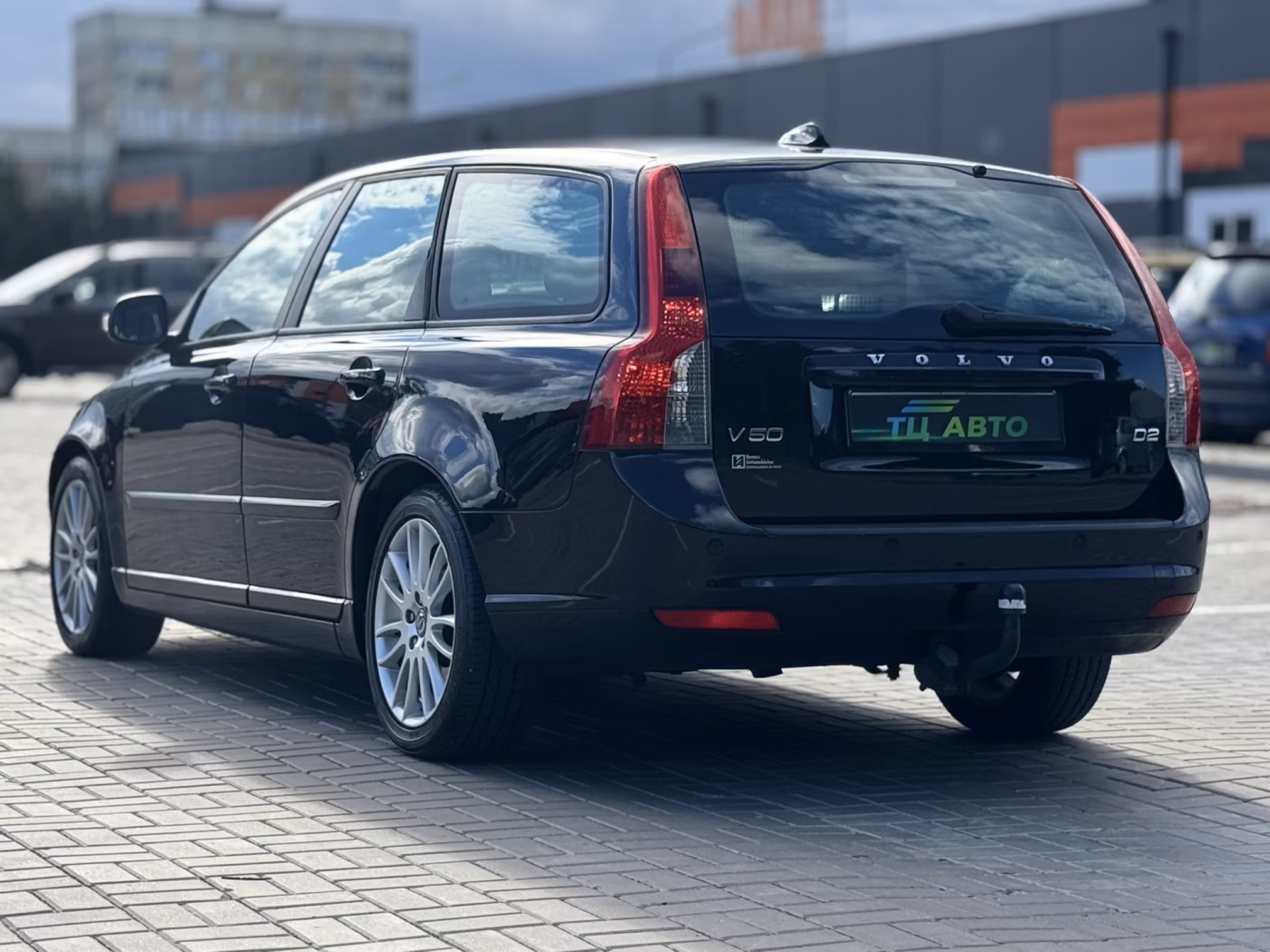 Volvo V50 фото 7