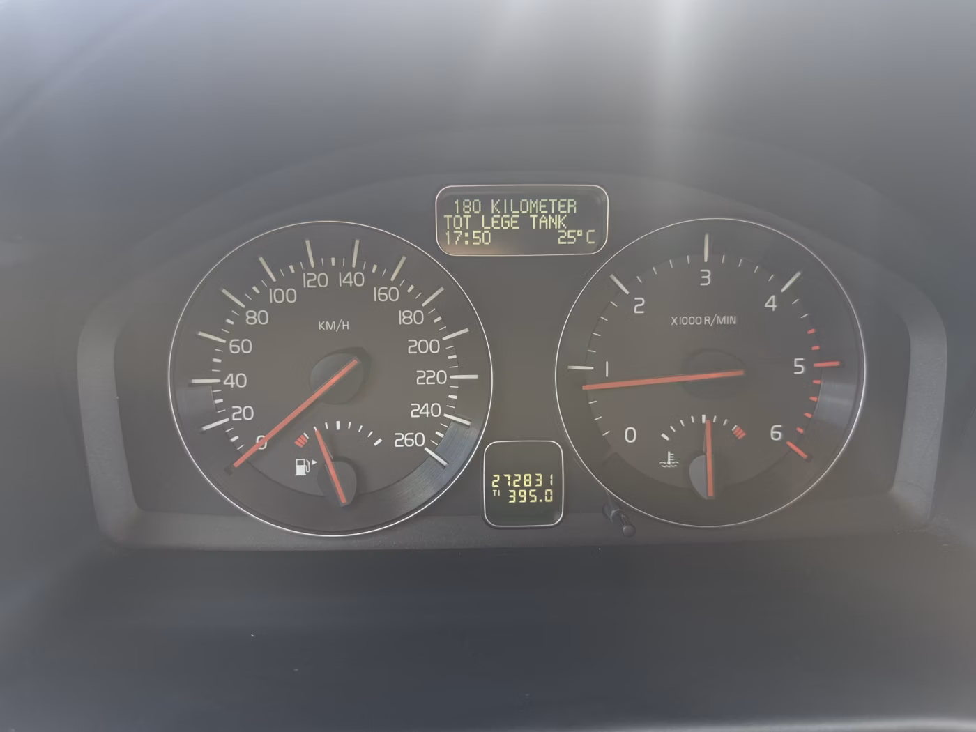 Volvo V50 фото 12