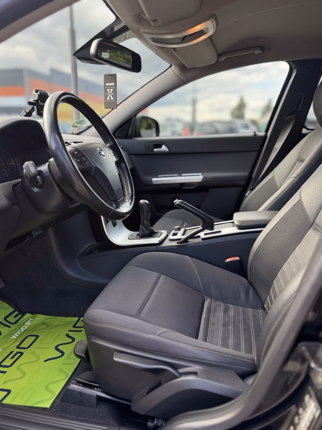 Volvo V50 фото 23