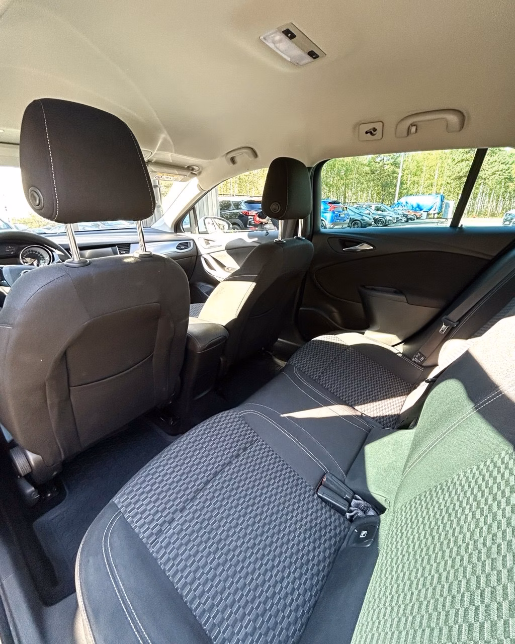 Opel Astra фото 12