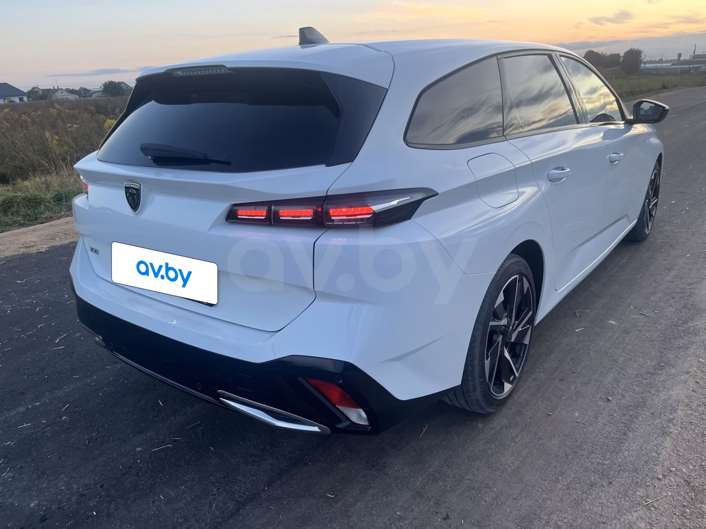 Peugeot 308 фото 5