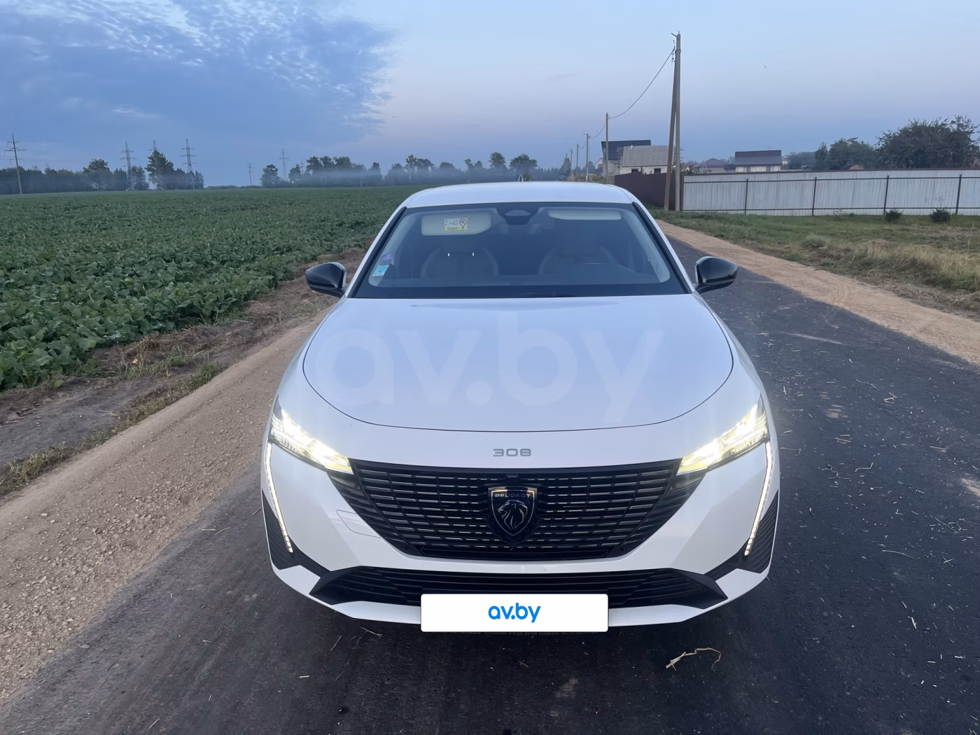 Peugeot 308 фото 9