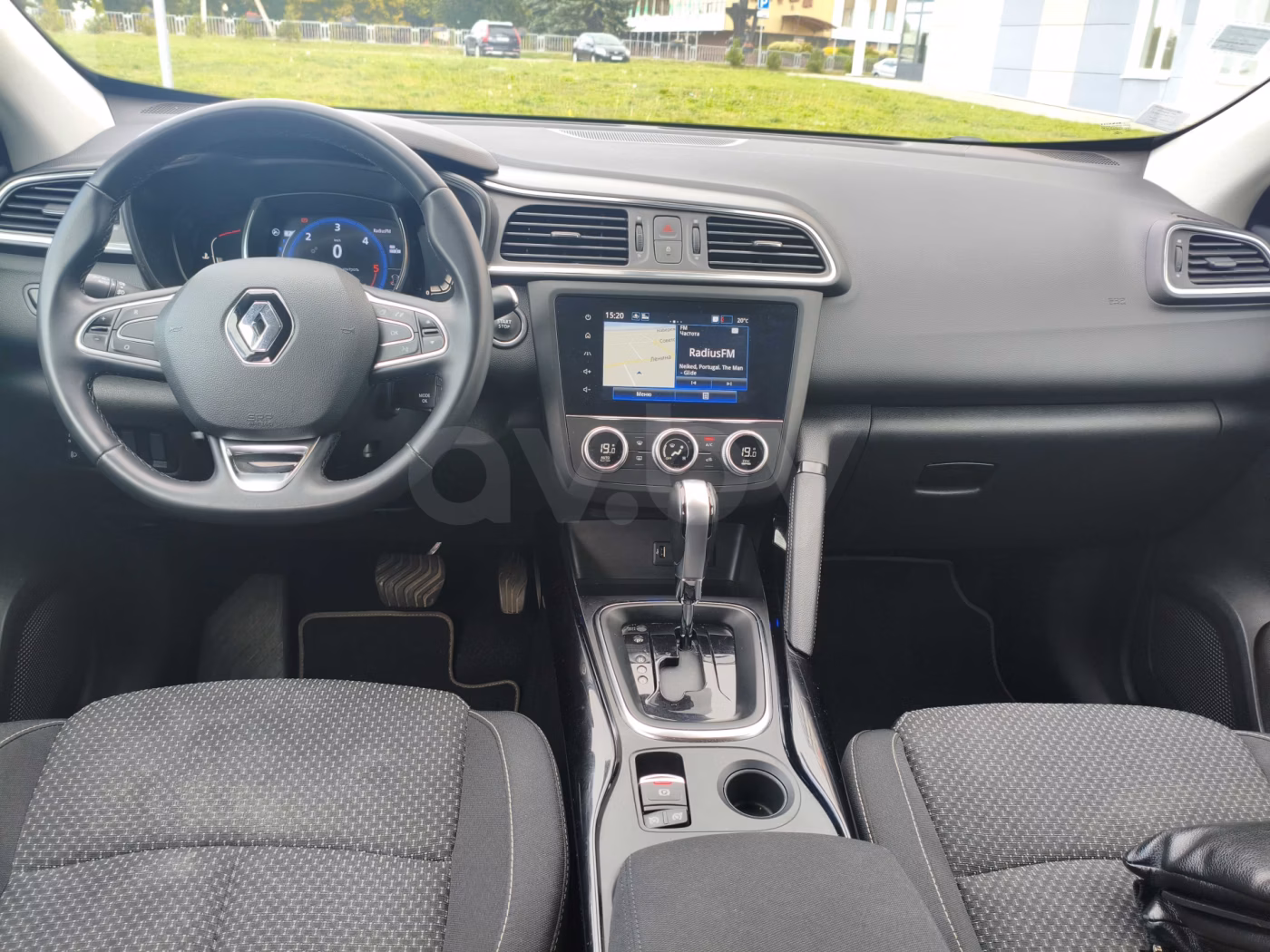 Renault Kadjar фото 18