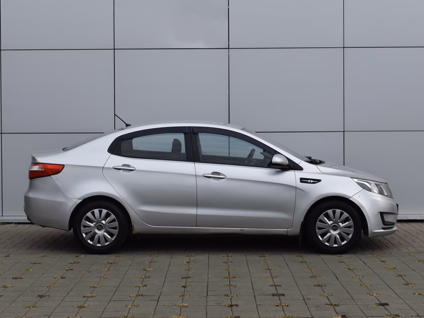Kia Rio фото 4