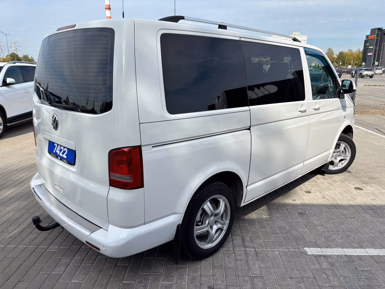 Volkswagen Caravelle фото 6