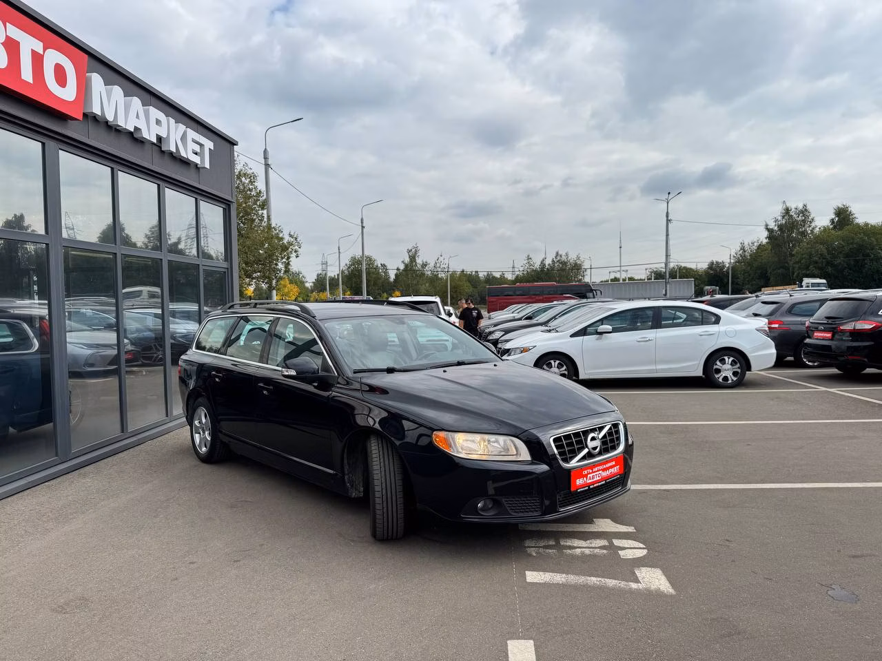 Volvo V70 фото 3