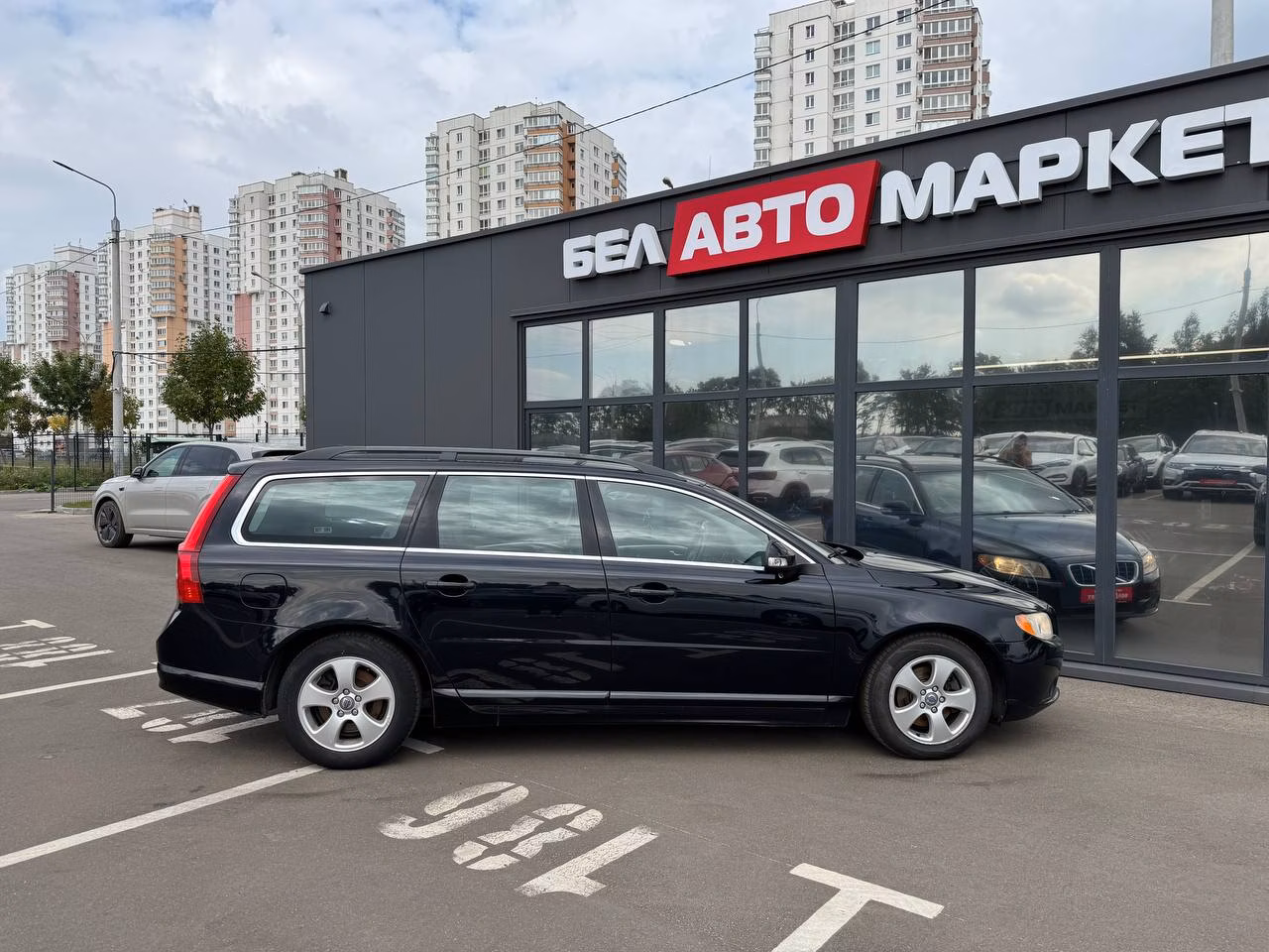 Volvo V70 фото 4