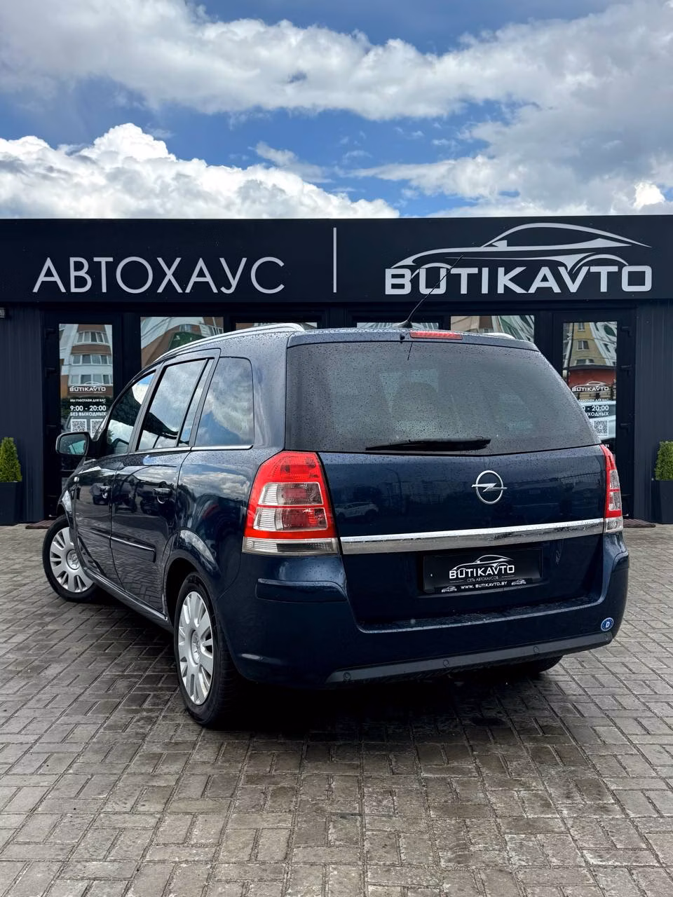 Opel Zafira фото 4