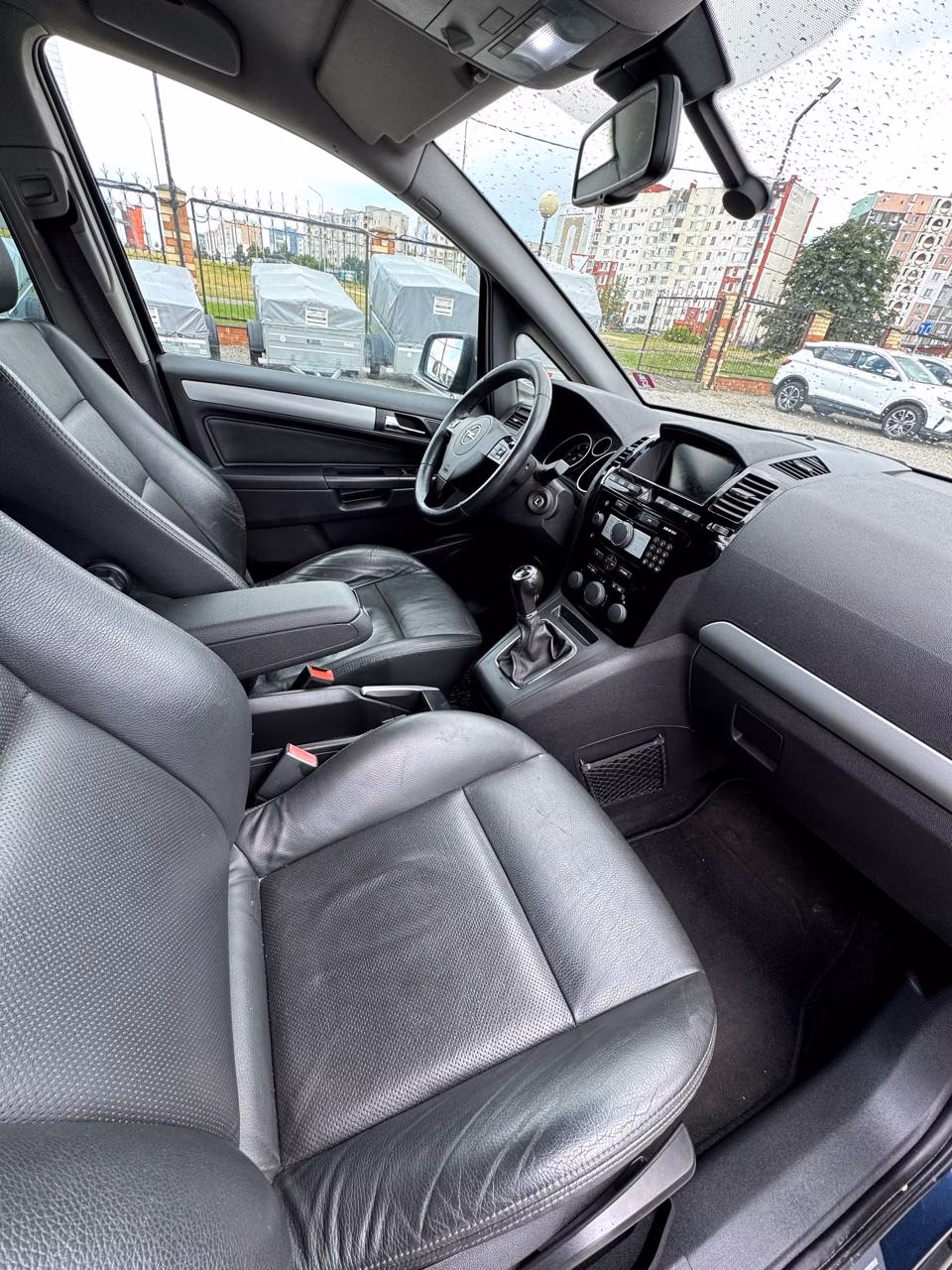 Opel Zafira фото 12