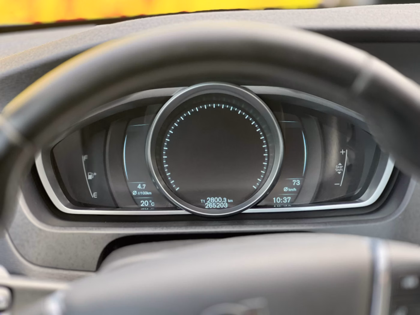 Volvo V40 фото 16