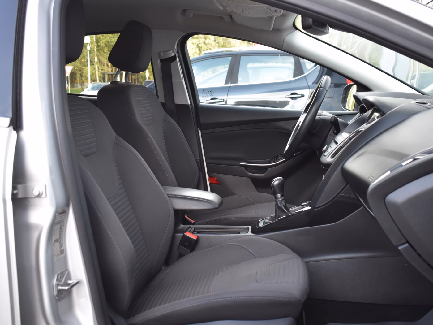 Ford Focus фото 14